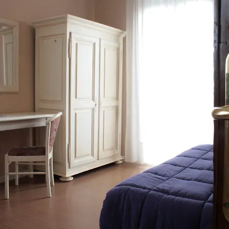 Hotel La Rua-2